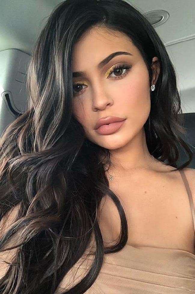 Kylie Jenner lips overfilled | Dr Siew.com